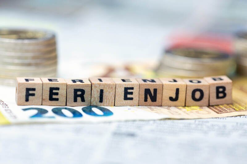 Sommerjob - Geld verdienen, aber bitte ohne Ärger mit Finanz, Sozialversicherung und Familienbeihilfe
